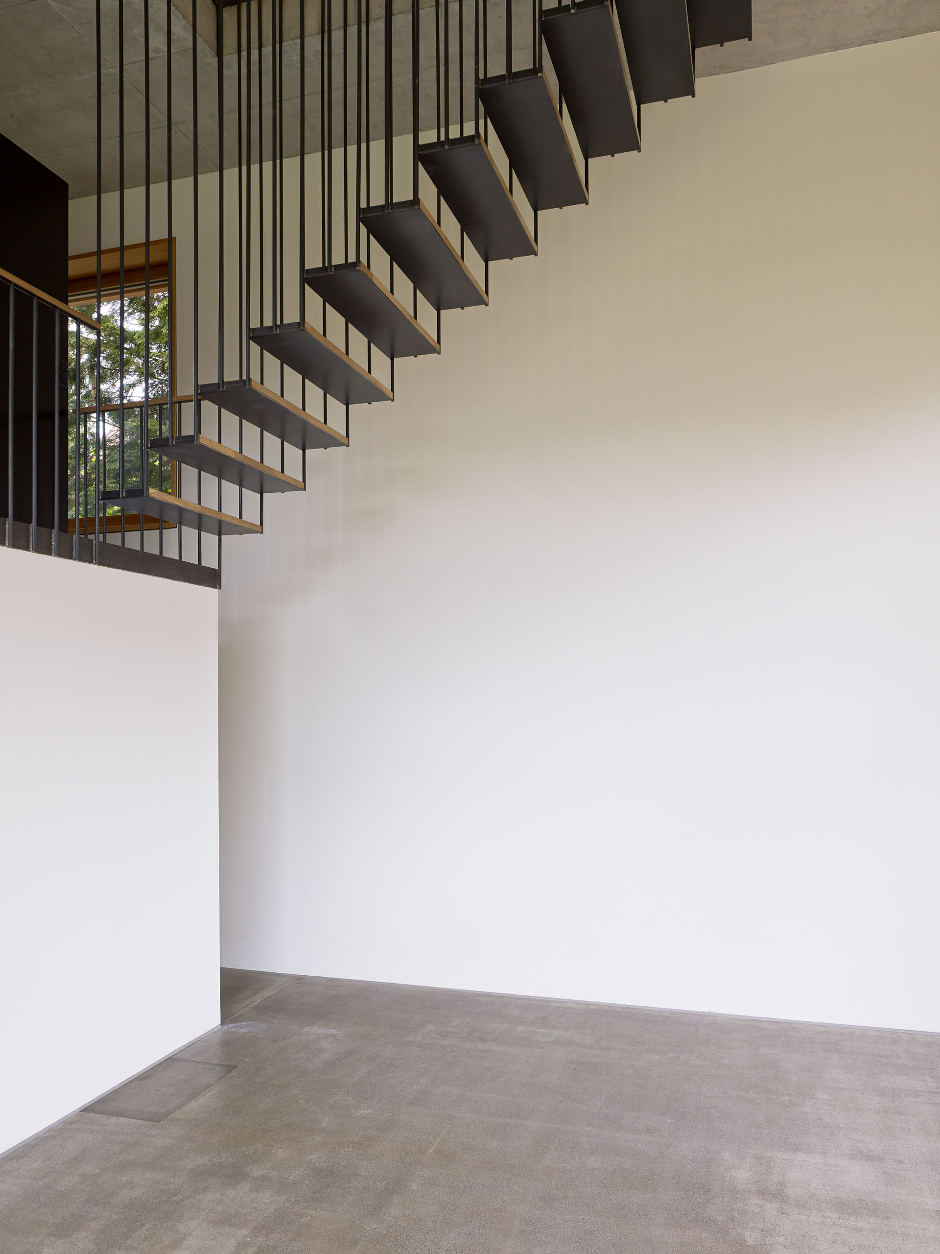 E14496 Alpa 044452 j2560